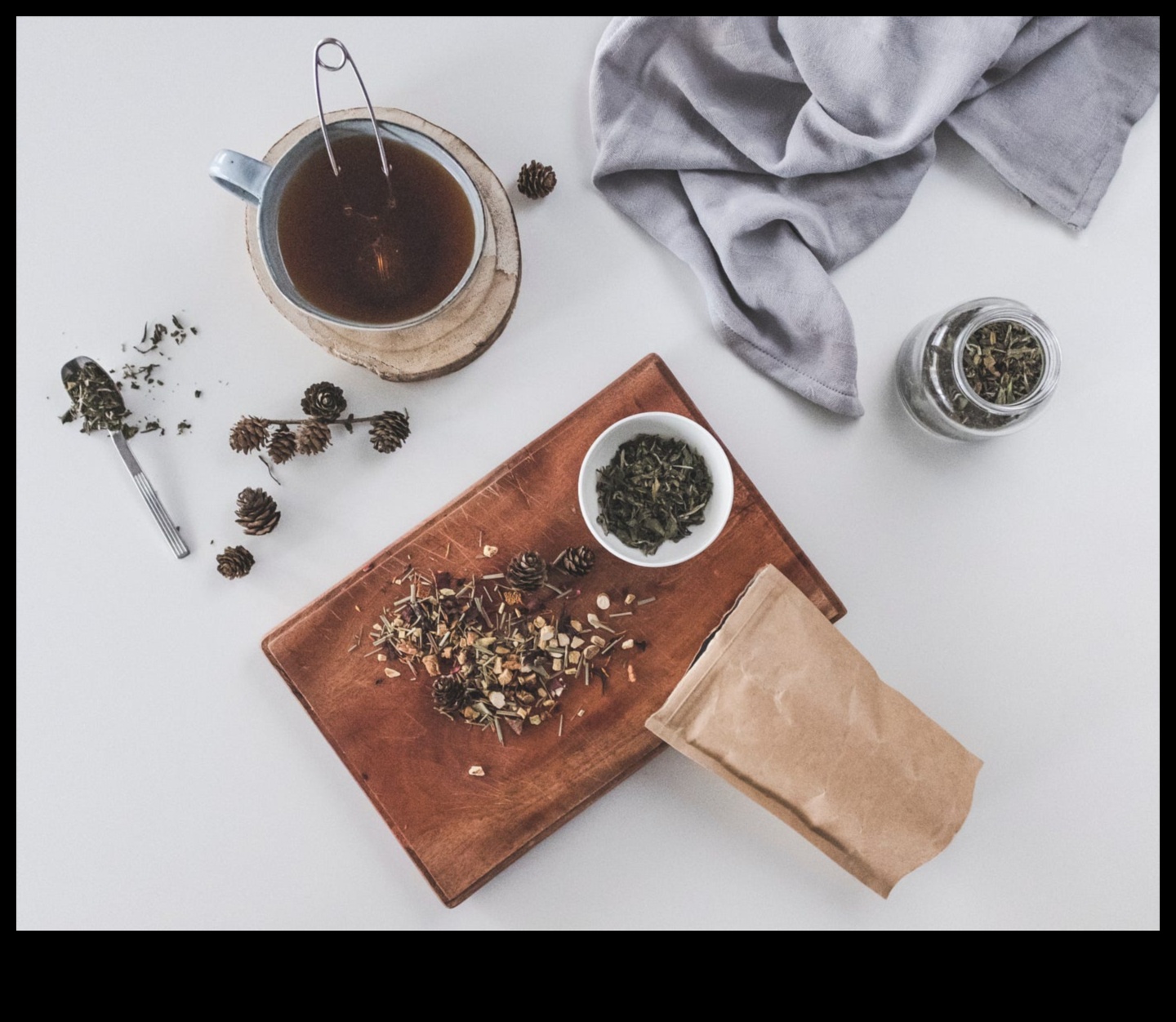 זן בוקר: להתחיל את היום כמו שצריך עם תה קר ירוק קר