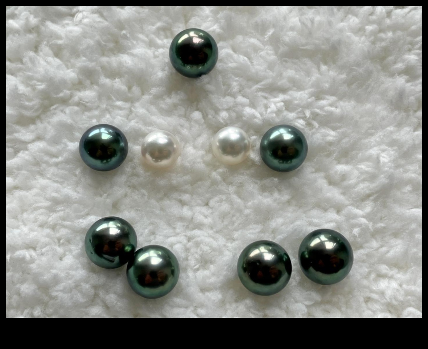 פנינים טהורות: הרם את נוכחותך עם פנינים