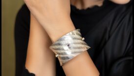 Glamour Unleashed: עטפו את פרק כף היד בסגנונות הצמיד המשובחים ביותר