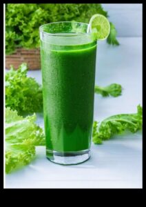 חיוניות נוזלית: הגברת האנרגיה שלך עם מנות יומיות של מיצי ניקוי רעלים